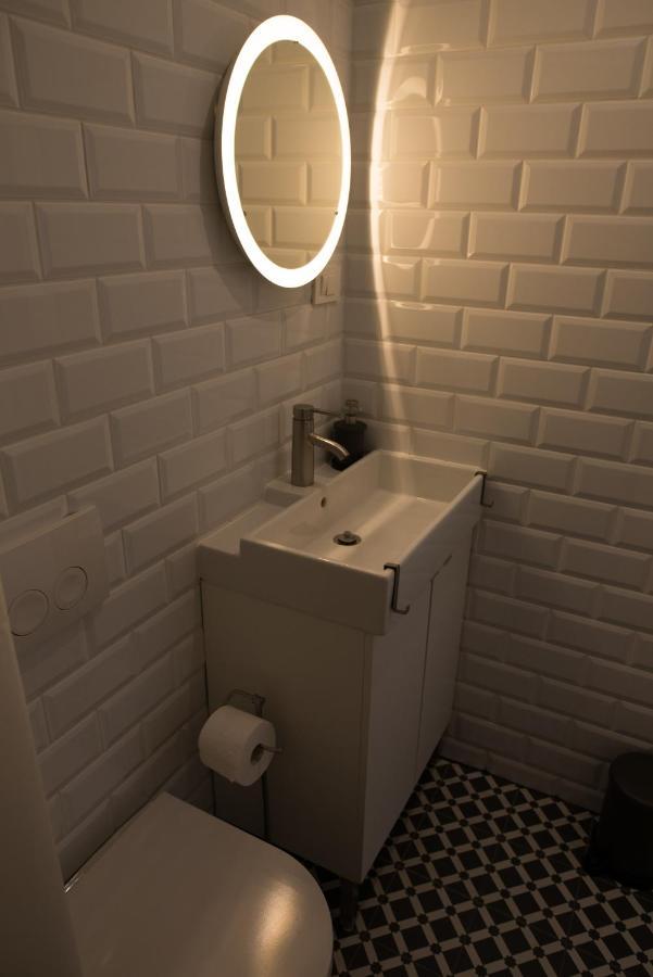 S&L1 Republic Zagreb Center Apartamento Exterior foto